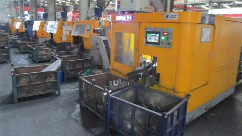 Batch machining equipment in the production workshop